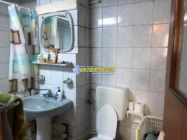 apartament-2-camere-decomandat-finisat-si-mobilat-de-vanzare-ultracentral-in-centru-13
